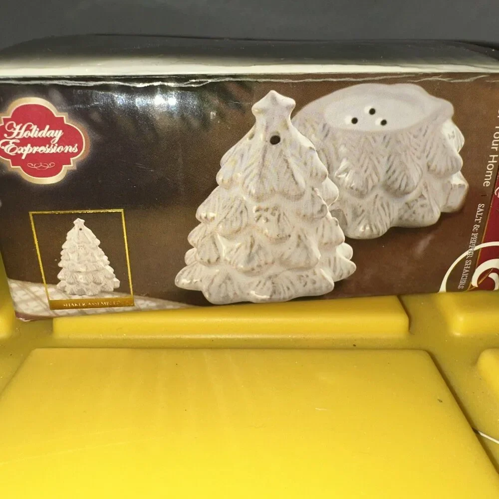 Biltmore For Your House White Christmas Tree Salt & Pepper Shakers 2 Pc.